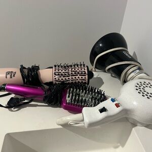 The Drybar Pink Hair Styling Set